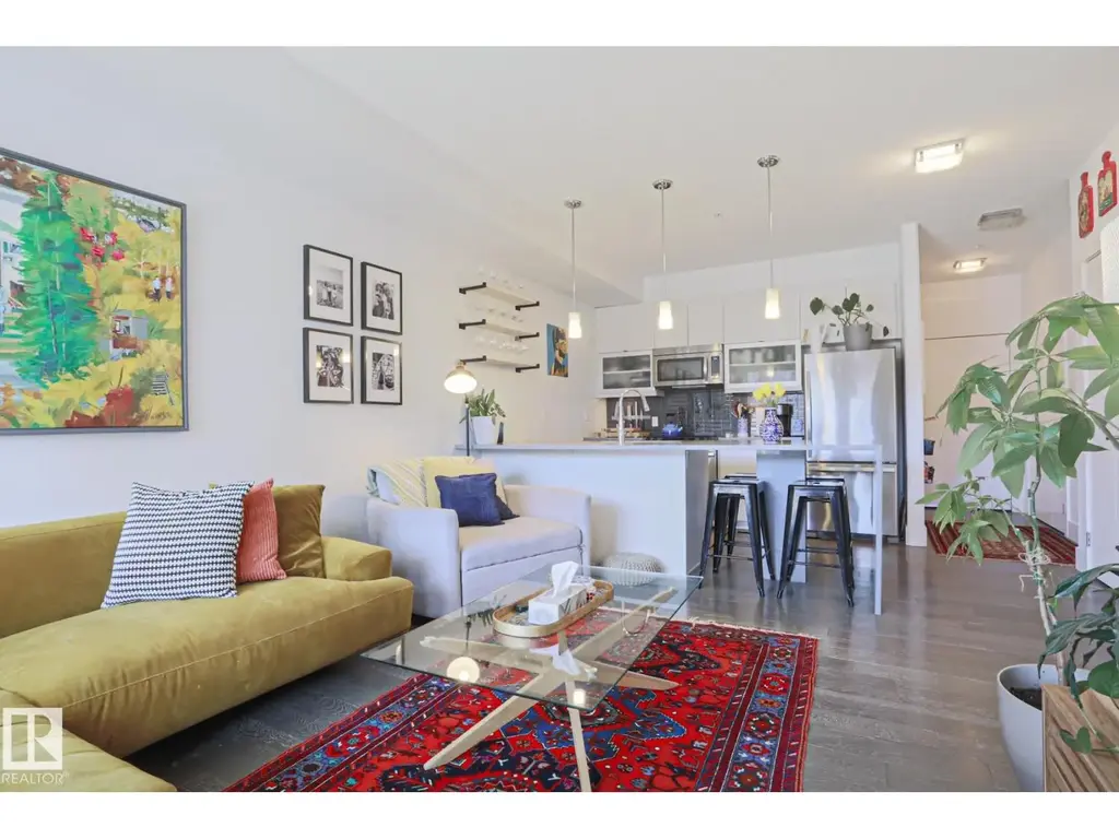 #202 10030 83 Av Nw, Edmonton